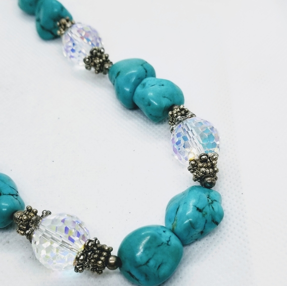 SOUTHWESTERN TURQUOISE STYLE Necklace. - Picture 6 of 6